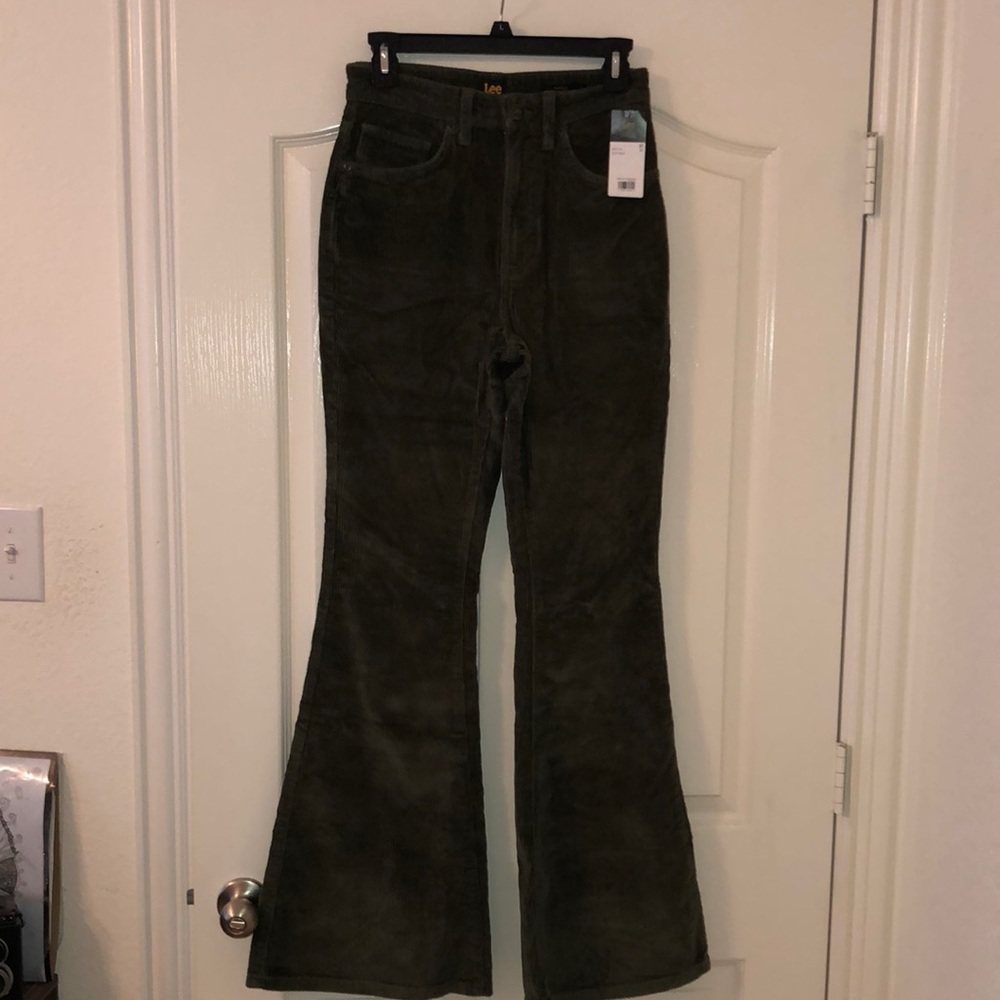 Lee High Rise Flare Corduroy Vintage Collection